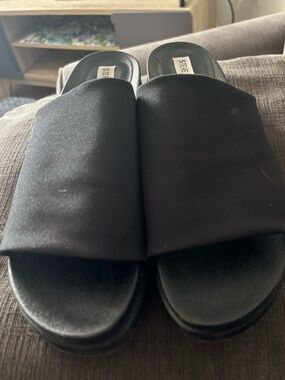 Steve Madden Slinky30 wedge sandals